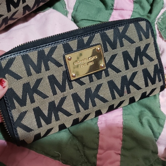 Purse and matching wallet - Picture 6 of 8